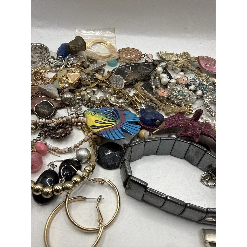 UNSORTED VINTAGE & MODERN MIXED JEWELRY ESTATE JUNK DRAWER LOT~WEAR REPAIR CRAFT